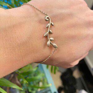 Tiffany & Co. Paloma Picasso Olive Leaf Sterling Silver Bracelet